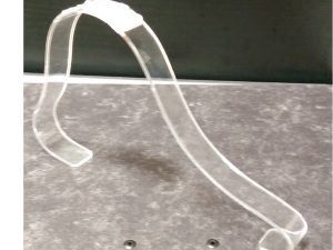 ACRYLIC POP STAND CLEAR- GE510 -4.5X4.5X2MM